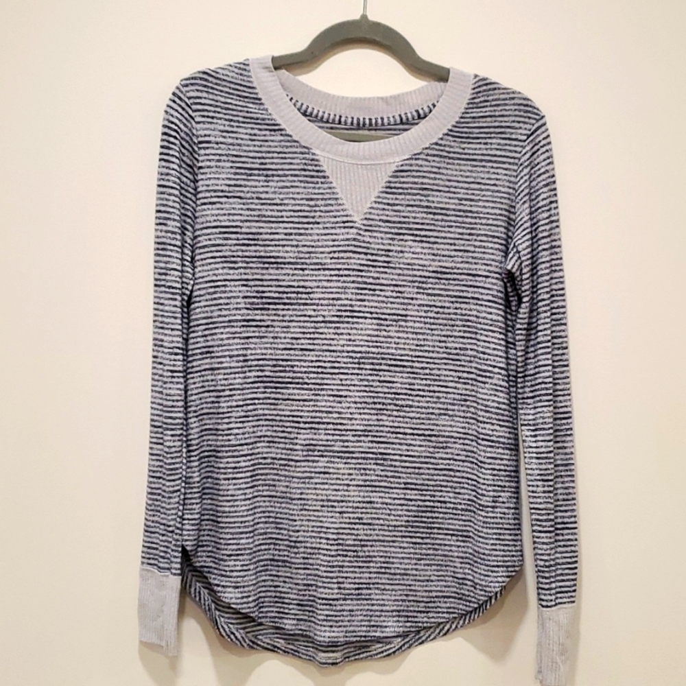 Abercrombie & Fitch Blue Gray Sweater S